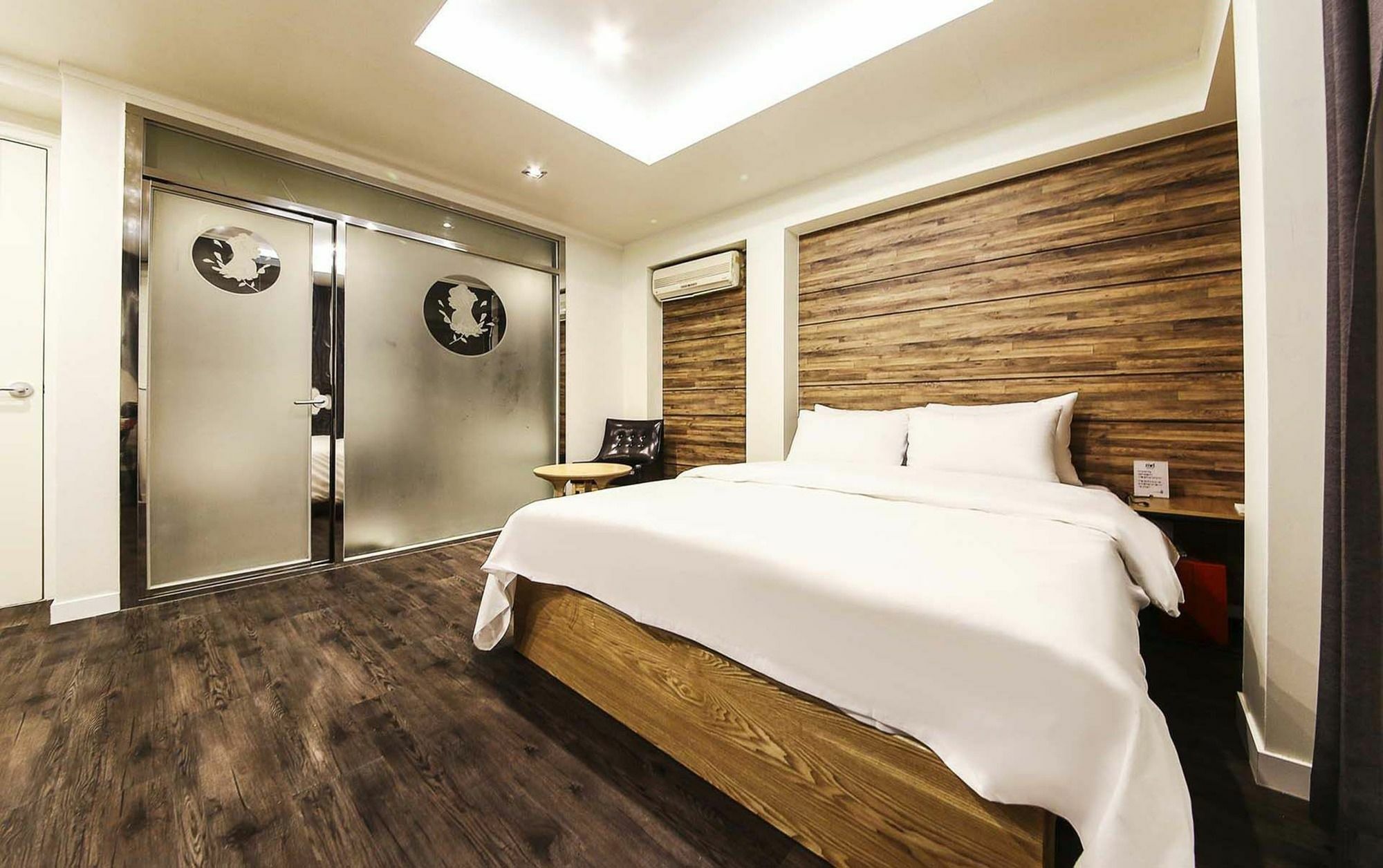 Hotel Manhattan